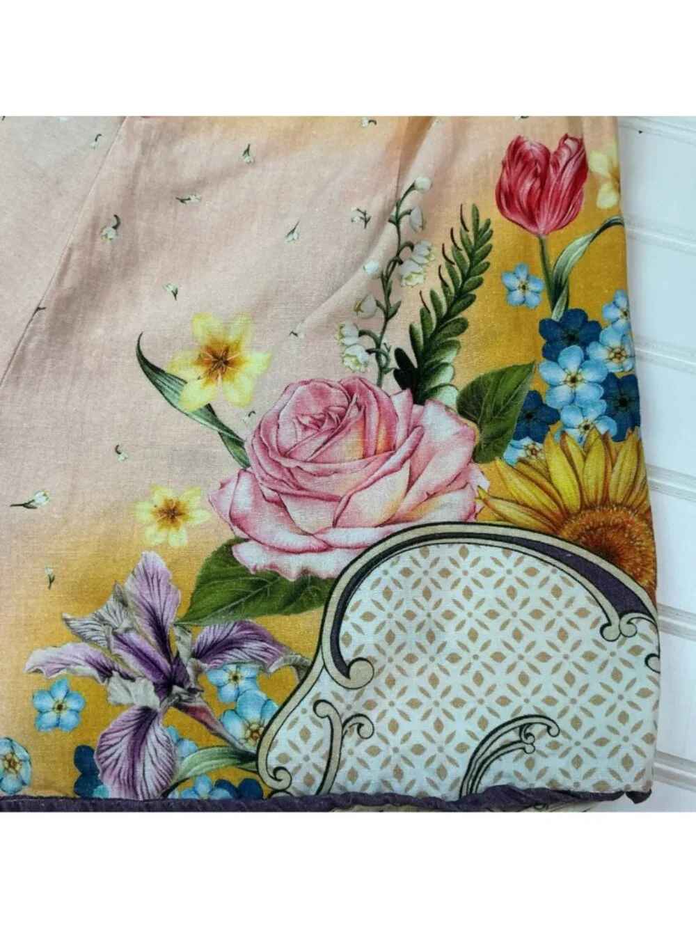 Agua Bendita Floral High-Waisted Shorts Handmade Womens Medium Pink/Yellow